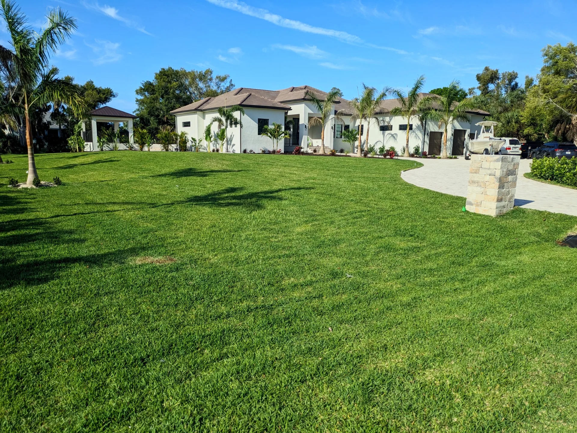 How Often to Mow Your Lawn in Southwest Florida