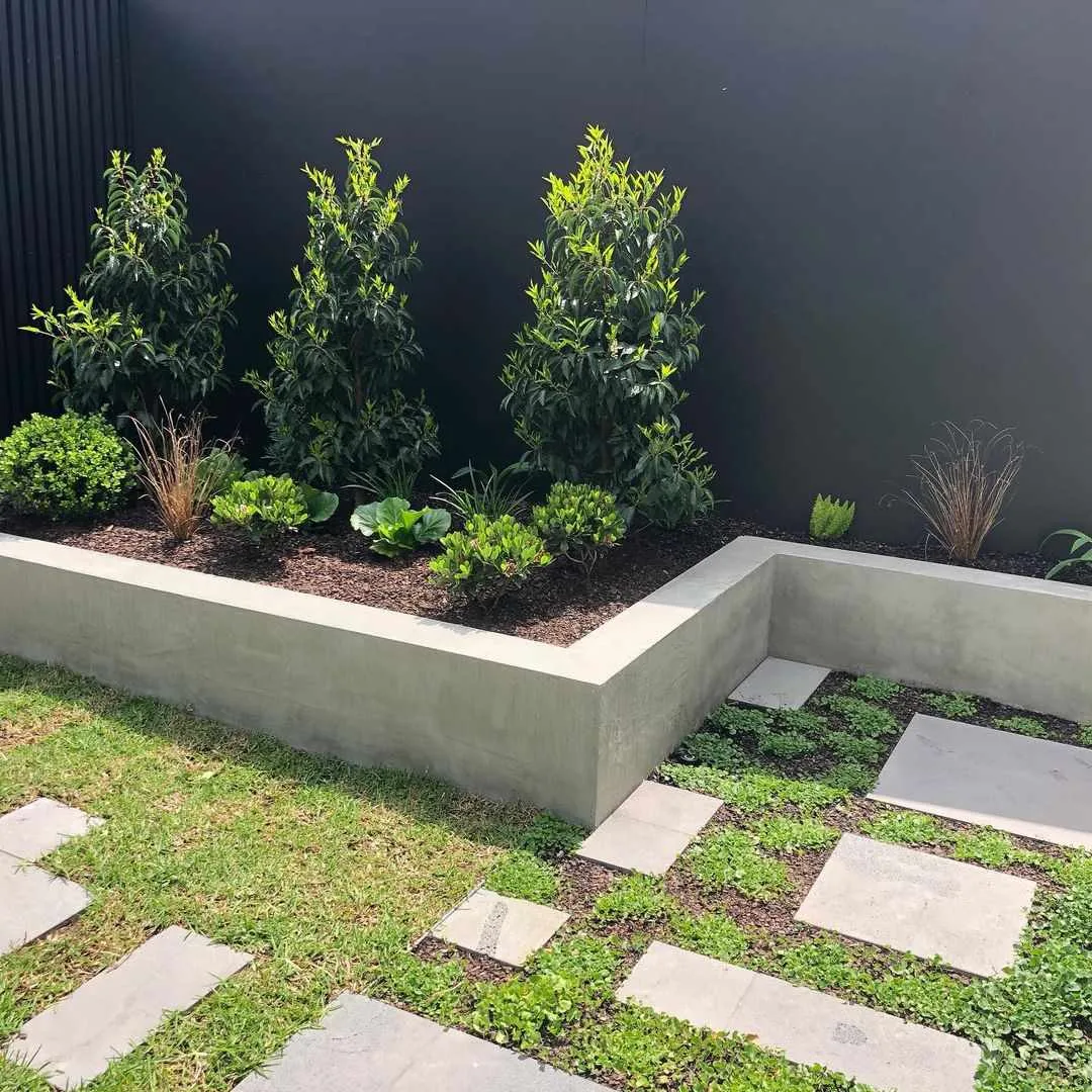 Retaining Walls work in Placida